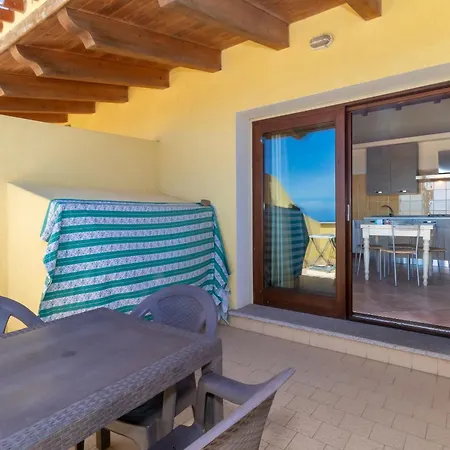 Apartment Casa Aquafan Mare 1