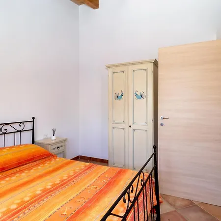 Apartment Casa Aquafan Mare 1